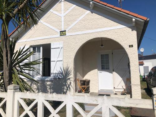 KY-Ryce 4 personnes Tharon-Plage france