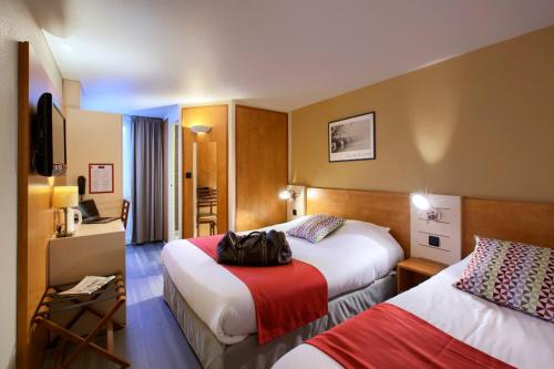 Kyriad Libourne Saint Emilion Arveyres france