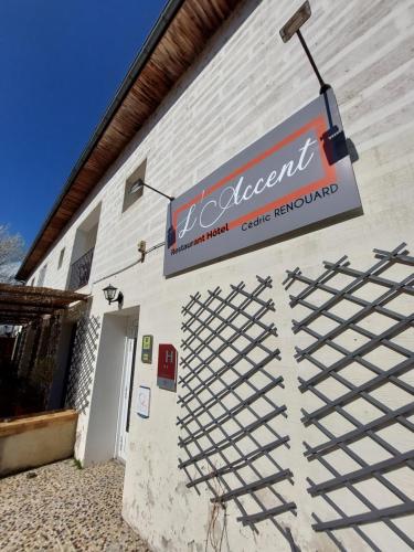 Hôtel L'Accent - Groupe Logis Hotels 3 Avenue d'Agen Astaffort