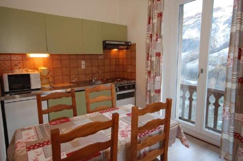 Appartement L'Aigle - Studio with swimming pool facing the Meije RD 1091 La Grave