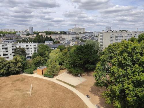 Appartement L'ALBIZIA idéal pour 4 pers centre ville Rennes 13 Rue du Bourg l'Evesque Rennes