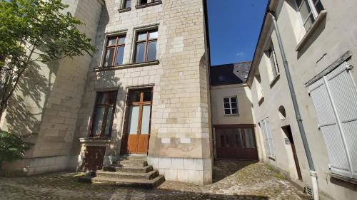 Appartement L'APOSTROPHE Vieux Tours charme histoire bords Loire 15 Rue de Constantine Tours