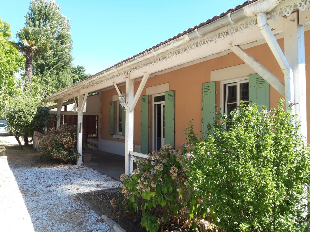 Maison de vacances L arbousier 25 Rue du Caplande, 33470 Le Teich