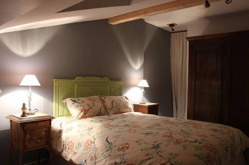 B&B / Chambre d'hôtes L'Art des chemins Le village Nonières