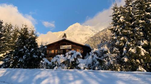 Hôtel L'Arveyron Open House 1650 Route du Bouchet Chamonix-Mont-Blanc