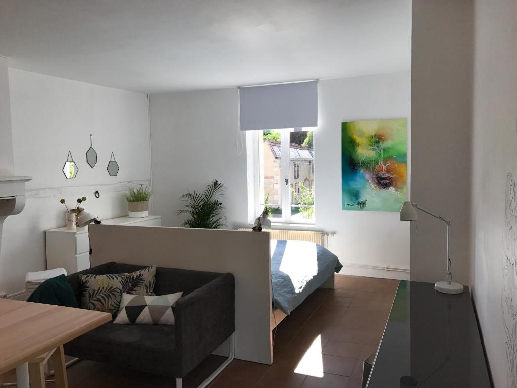 Appartement L’Atelier 21 - Studio au bord de l'eau 3 Rue de la Forge, 21500 Rougemont