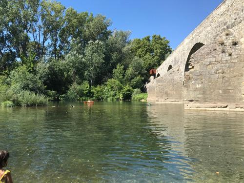 L'ATELIER DES REVES (gites des oliviers) La Roque-sur-Cèze france