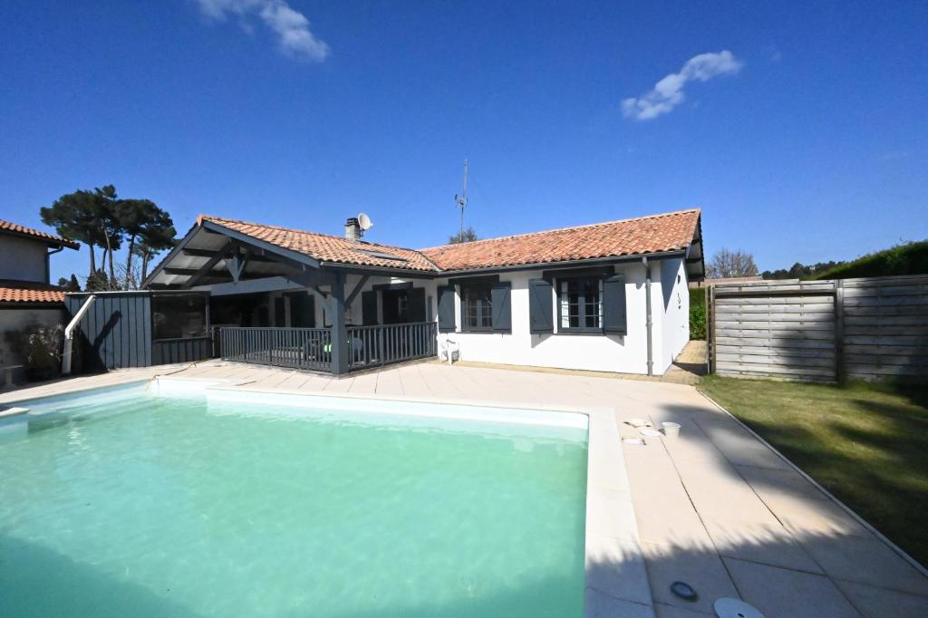 Maison de vacances L'auberge Espagnole 20 Allée du Languedoc, 33740 Arès