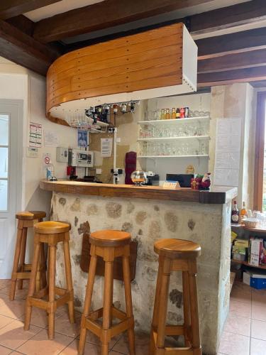 Hôtel L'Auberge l'Orée du Bois 22, route de Perseigne Aillières
