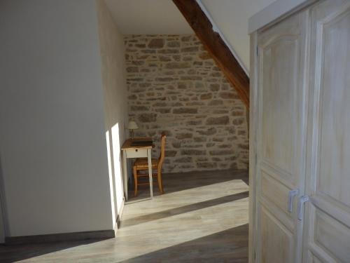 B&B / Chambre d'hôtes L'Australe info GPS \ Larroque-Toirac