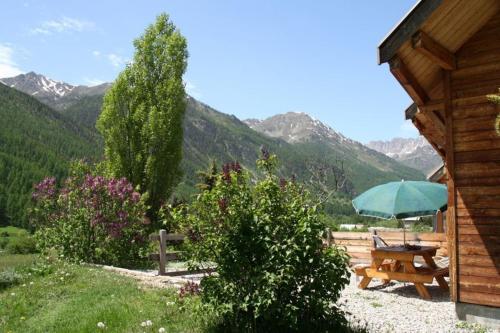 L'Elva Hameau des Chazals Nevache Hautes Alpes Névache france