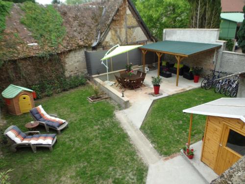 Maison de vacances L' éscale de la Besbre 5 Place de l'église Vaumas