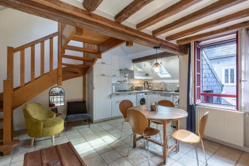 L'Escalier d'H - Duplex 3 in the city center - Normand Charm - Family stay Honfleur france