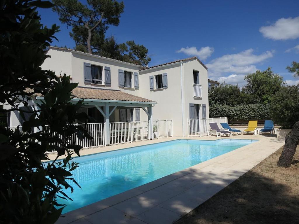 Villa 'L'Etoile De Mer' - Coastal Villa With Private Pool 12 Rue des Quichenottes, 85360 La Tranche-sur-Mer