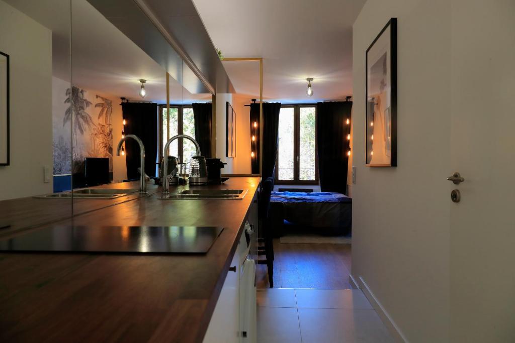Appartement L'évasion, un studio neuf pour vous détendre 152 Grande Rue, 01220 Divonne-les-Bains