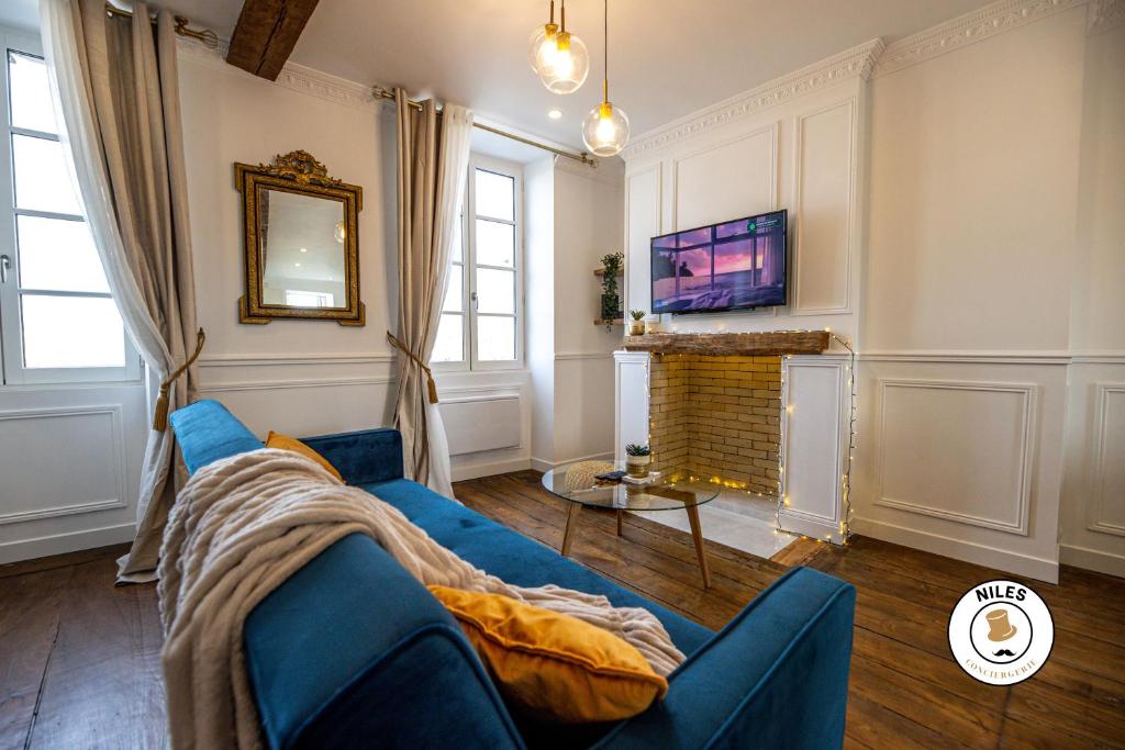 Appartement L'Haussmann, Rare, Appartement Vue Château et Palmiers 7 Rue Bayard, 64000 Pau