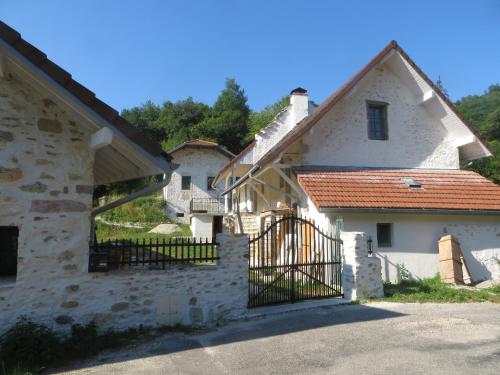 L'Hermitage Yenne france