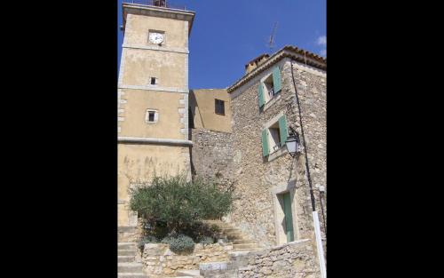 Maison de vacances L'horloge 4 place de l'Horloge Moissac-Bellevue