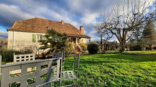 Maison d'hôtes L'Ostal de Gagnac 6 Rue Ampère Gagnac-sur-Cère