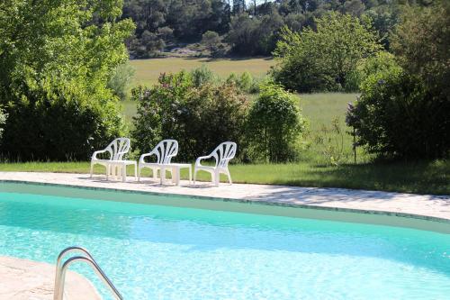 Maison de vacances L'Oubradou Charming mas in Provence with shared pool nature and calm 232 Chemin de Salgues Domaine de la haute maure,  Jardin de Vies Flayosc