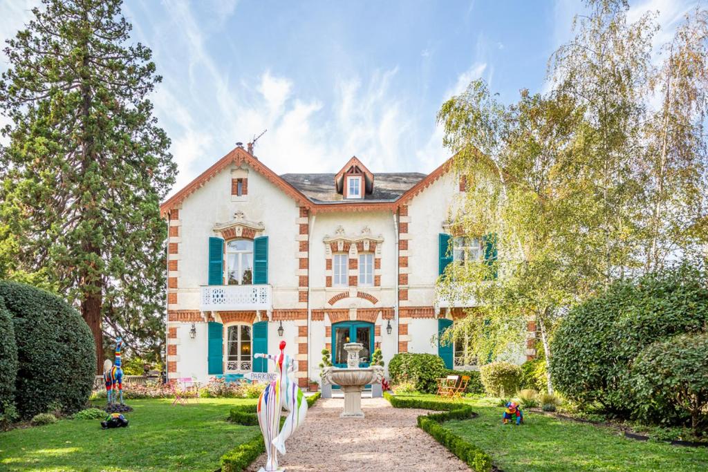 B&B / Chambre d'hôtes L'Oustal 7, Rue Felix Chédin, 18000 Bourges