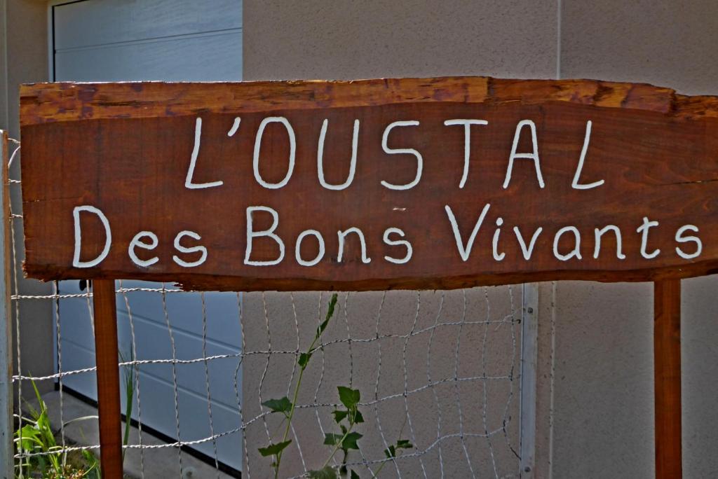 Maison d'hôtes L'Oustal des Bons Vivants La rivière, Saint cyprien, 12320 Conques-en-Rouergue