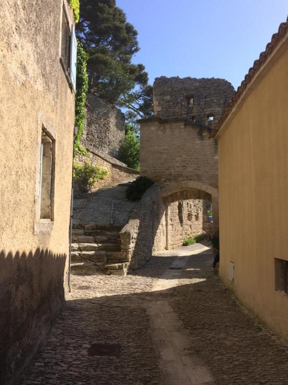 Maison de vacances L'Oustaou de Rose 22, Bis rue Droite, 84480 Bonnieux