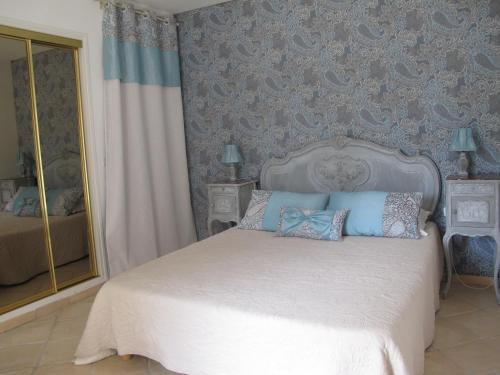 B&B / Chambre d'hôtes L'Oustau de Bigatié 40 Ancien Chemin de Berre Lambesc