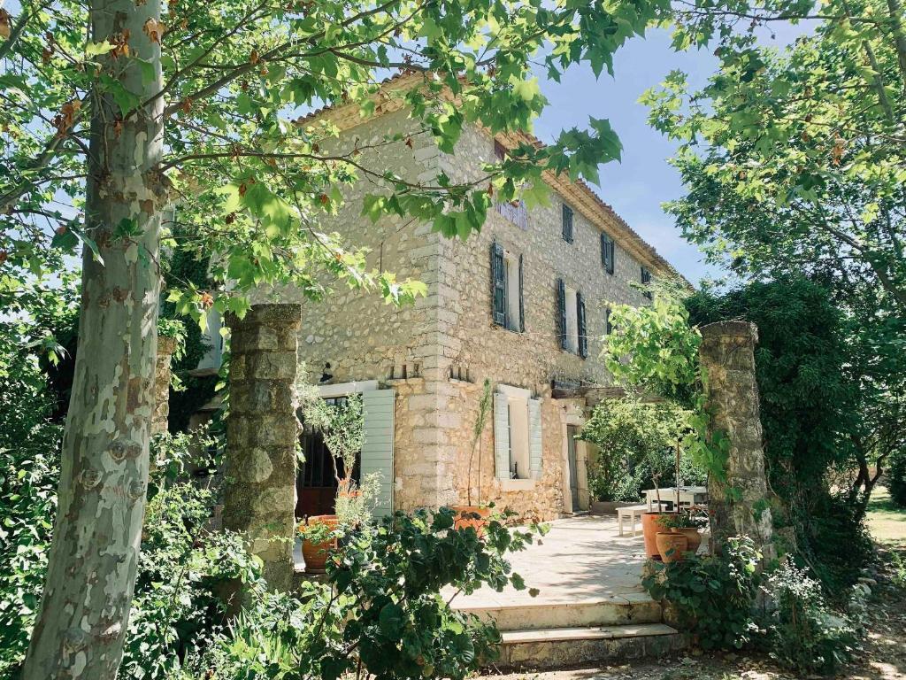 Maison d'hôtes La Bastide 199 Chemin des Campeaux, 83560 Saint-Julien