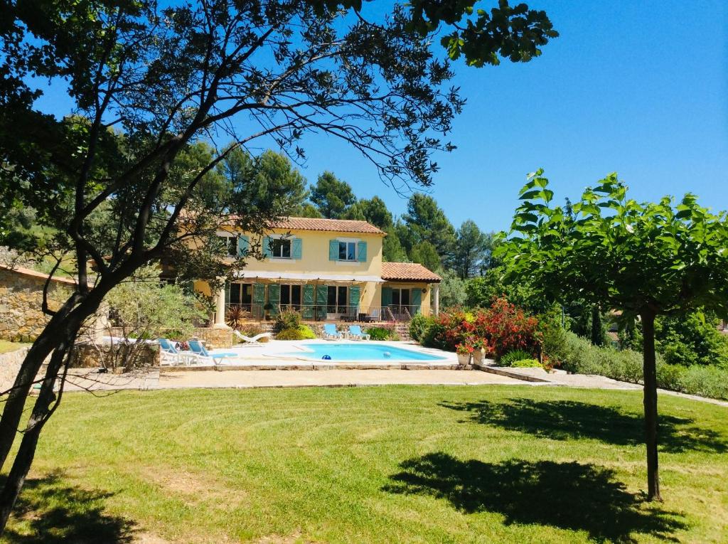 Villa La Bastide des Cairns 978 chemin des Bouques, 83440 Seillans