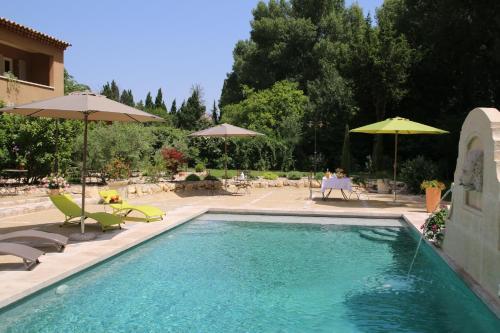 Séjour à la campagne La Bastide des Cyprès 273 avenue du général de gaulle Maussane-les-Alpilles