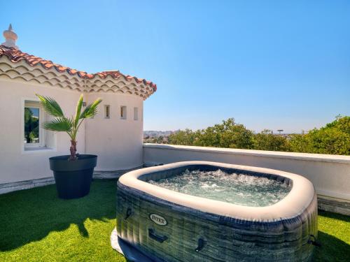 La Bastide Jacuzzi/Roof Terrace/Air Conditioning Marseille france