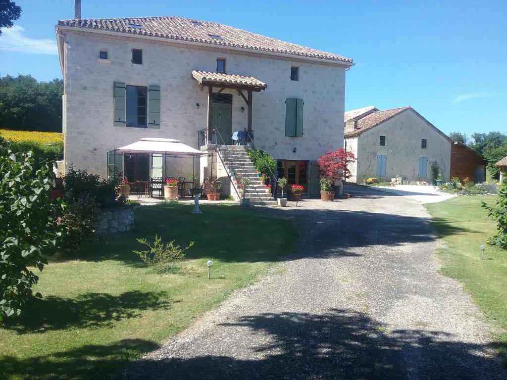 B&B / Chambre d'hôtes La Beline Lieu Dit La Beline  tayrac, 47270 Tayrac