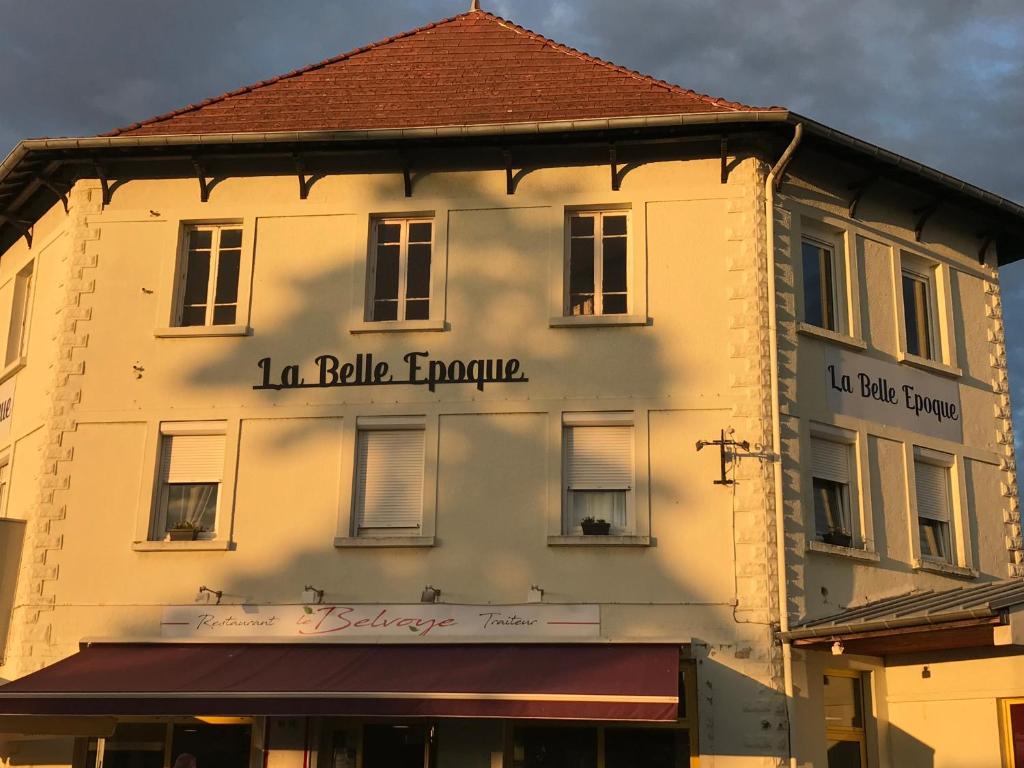 Appartements La belle Epoque 19 Rue de Belvoye, 39500 Damparis