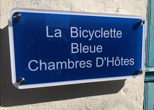 La Bicyclette Bleue Montmorillon france