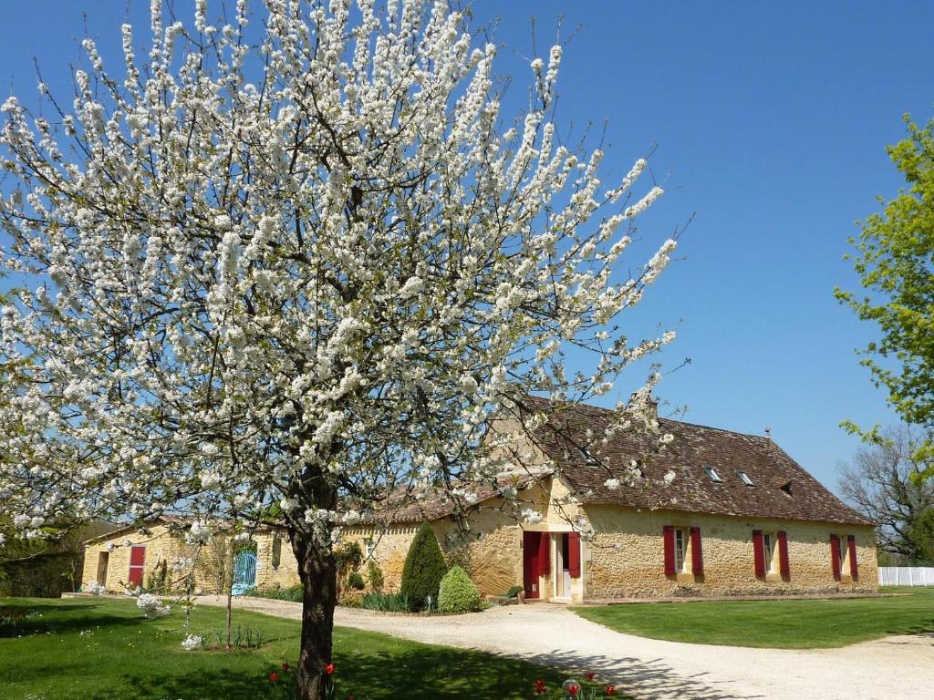 Maison d'hôtes La Borie du Chevrier Tailladet, 24440 Sainte-Croix-de-Beaumont