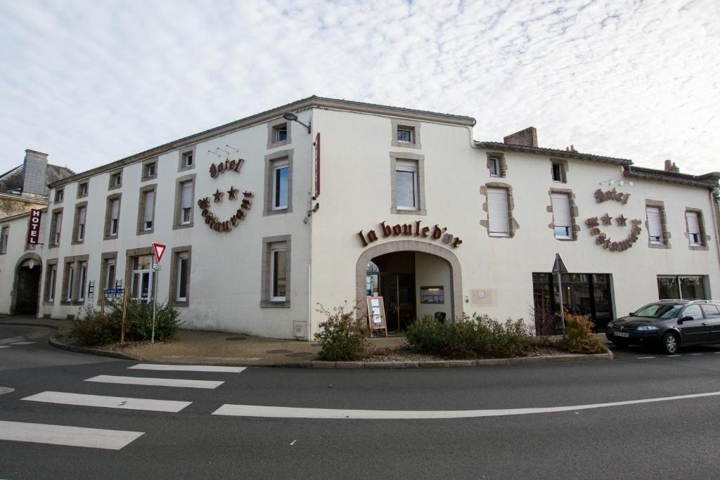 Hôtel La Boule d'Or 15 Place Emile Zola, 79300 Bressuire