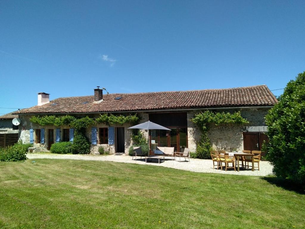 Maison de vacances La Brenatière La Brenatière 8, 86250 Surin