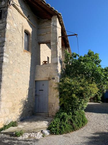 Maison d'hôtes La Bugadière 6 montée de la Fontaine Salles-sous-Bois