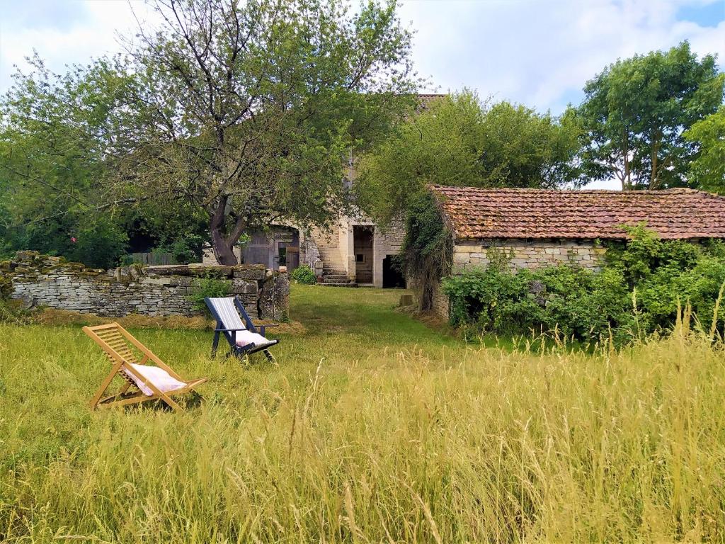 Maisons de vacances la bulle de Chapaize la chaume, 71460 Chapaize