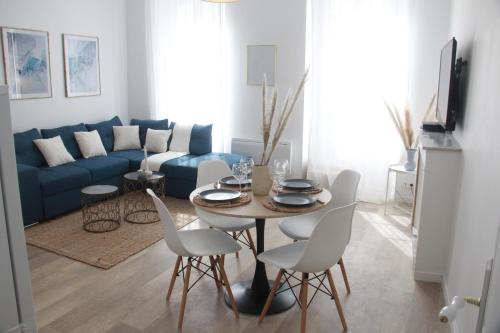 Appartement LA BULLE GRASSOISE - Appartement spacieux avec Balnéo et Parking 30 Rue Amiral de Grasse Grasse