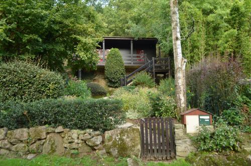 La Cabane du Commandeur Saint-Laurent-sur-Sèvre france