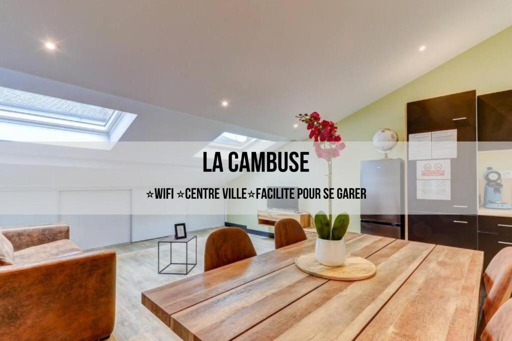 Appartement LA CAMBUSE TOPDESTINATION-BOURG (Centre ville) Etage 3 9 Rue du Docteur Hudellet, 01000 Bourg-en-Bresse