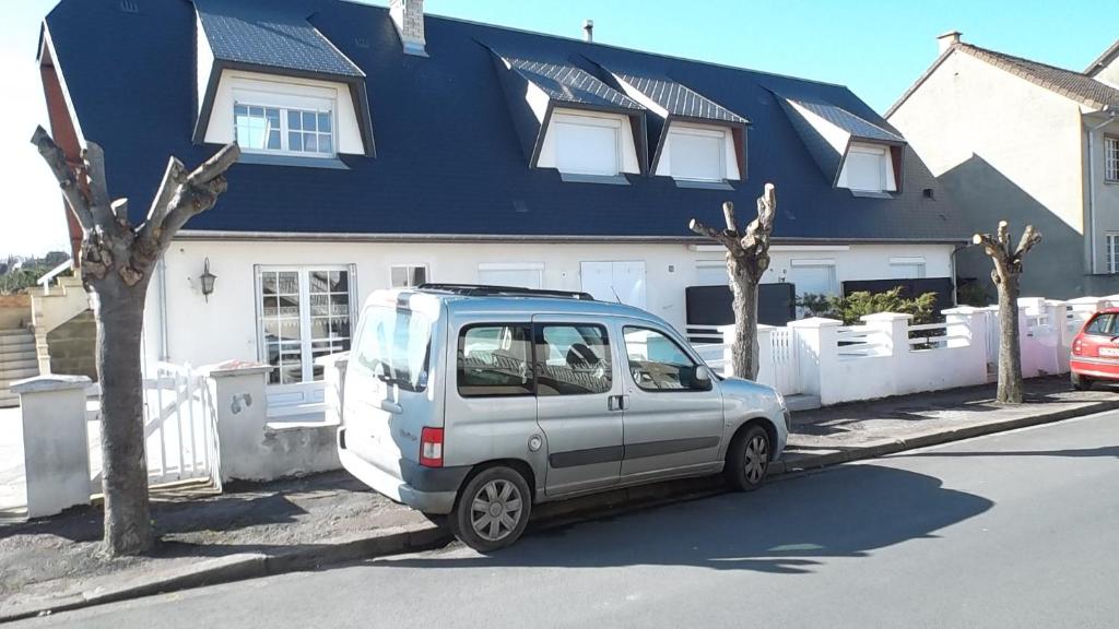 Maison de vacances La Caravelle 10 Boulevard Gilbert Longuet 10 Boulevard Gilbert Longuet, 14117 Arromanches-les-Bains