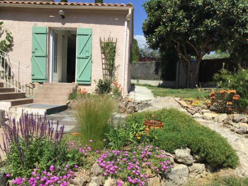 La Casita - Deux pièces dans jardin Lorgues france