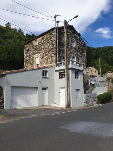 La Castanea Saint-André-de-Majencoules france