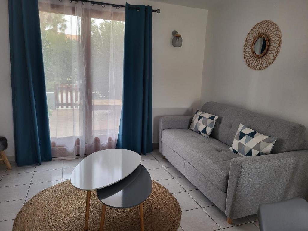 Maison de vacances La Catalane F3 avec Wi-Fi 1 Avenue de la Coudalère, 66420 Le Barcarès