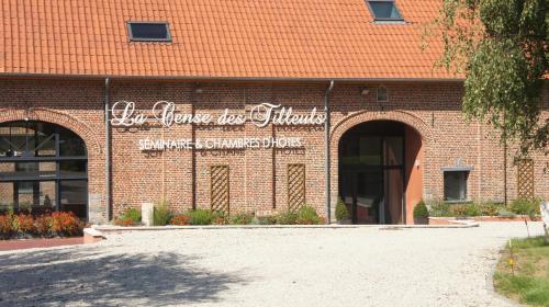 B&B / Chambre d'hôtes La Cense - Ferme des Tilleuls 31 rue Lutun Houplines