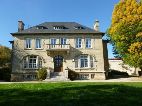 La chambre au Château Pernant france