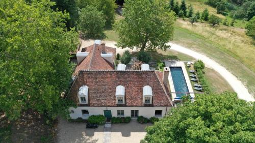 La Clairière de la reine Hortense - Pierres d'Histoire Saint-Prix france